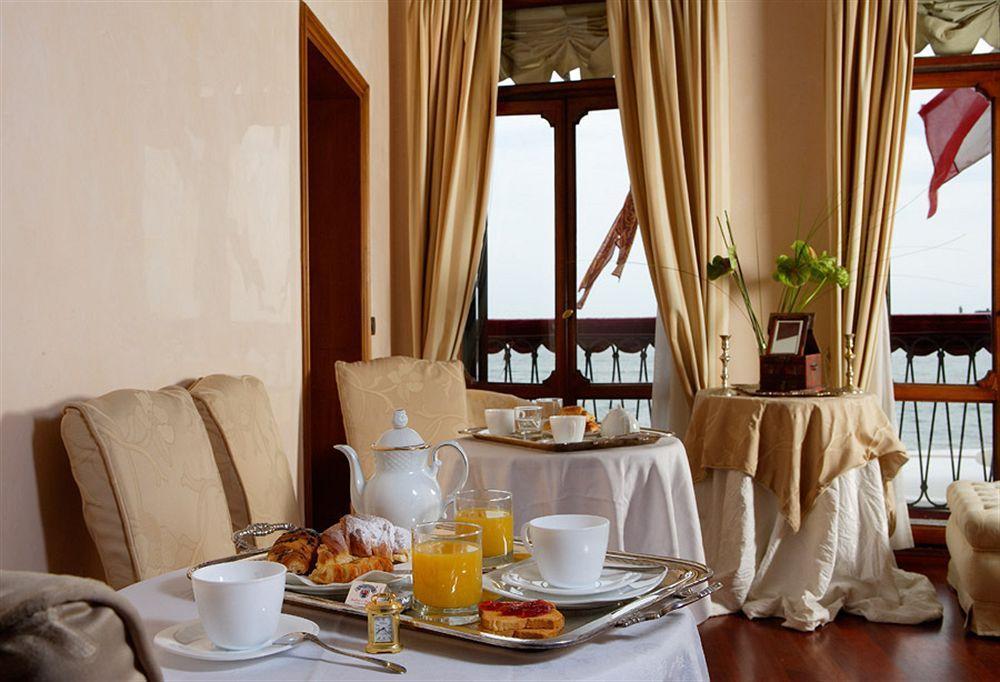 La Rosa Dei Venti Bed & Breakfast เวนิส ภายนอก รูปภาพ